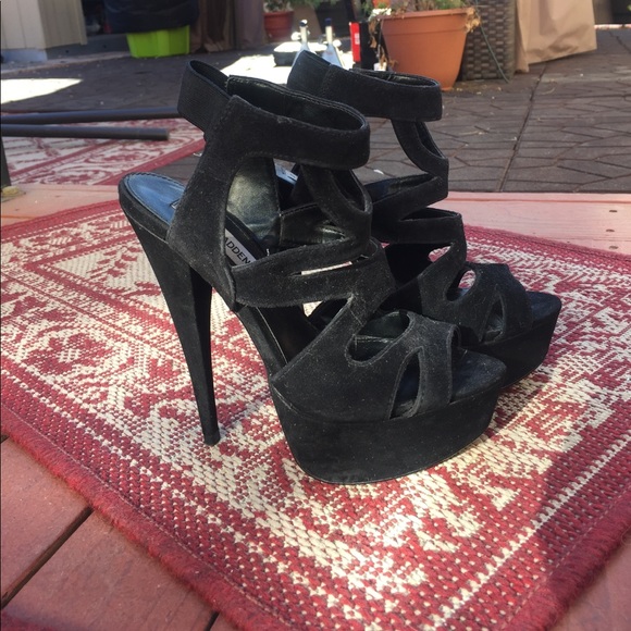 STEVE MADDEN STILETTOS - Picture 3 of 4